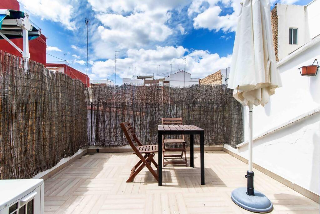 Estudio Para Parejas Con Terraza En La Playa Valência Exterior foto